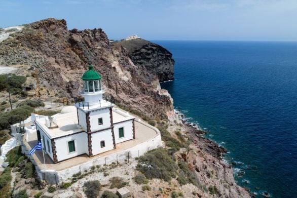 santorini_akrotiri_lighthouse