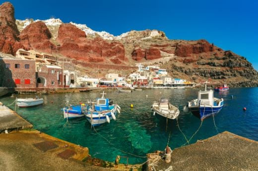 santorini_amoudi_bay