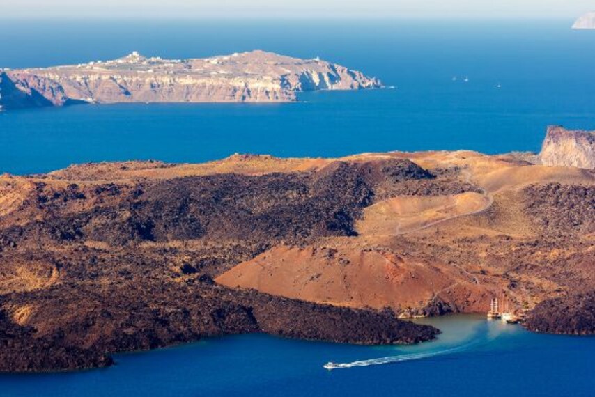 santorini_nea_kameni