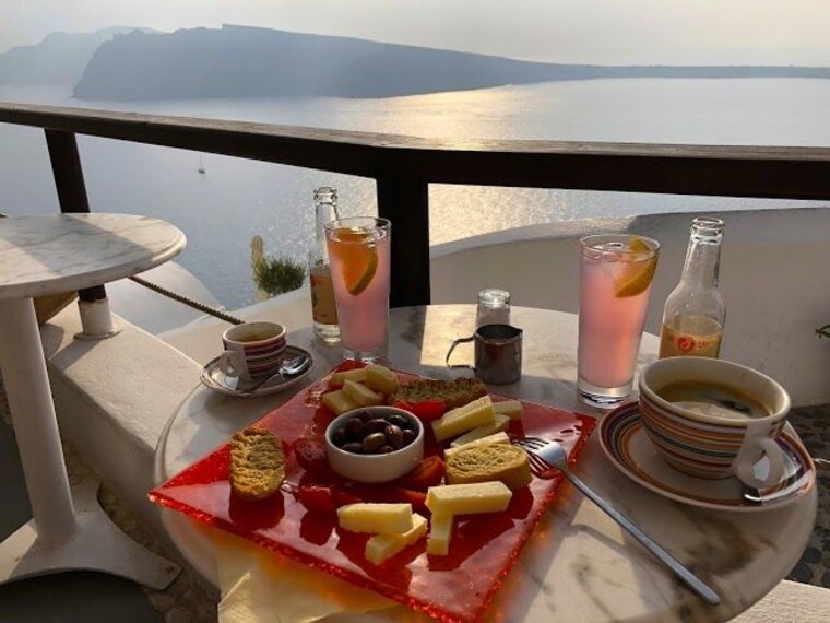 santorini_sun_spirit