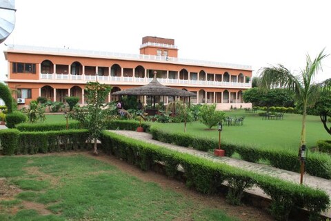Sariska Tiger Camp Resort