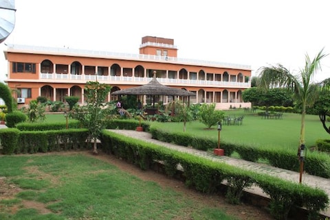 Sariska Tiger Camp Resort