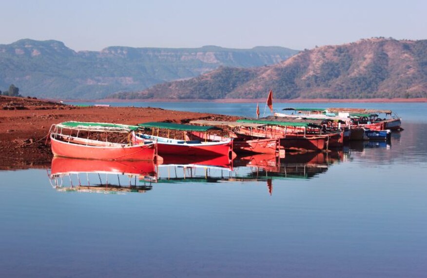 satara_shivsagar_lake