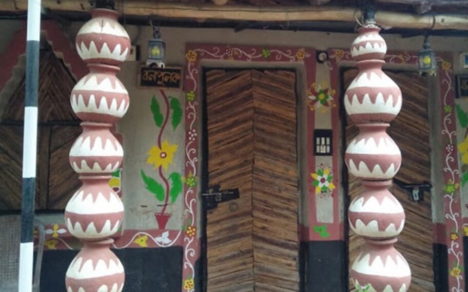 Shantiniketan Shonibarer Haat Landscape Image