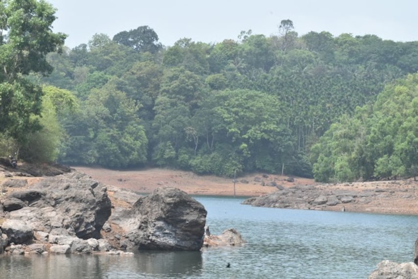 Linganamakki_Dam_4