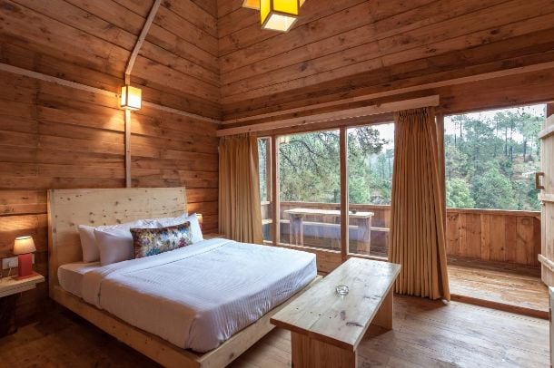 shoghi_suro_tree_house_resort