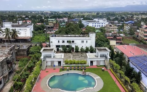 Royal Sarovar Portico