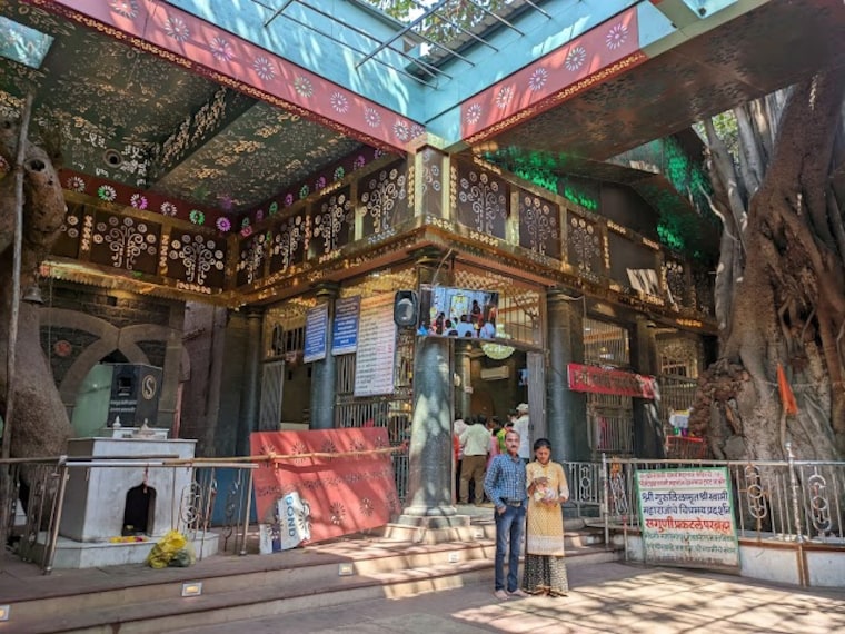 Akkalkot_Swami_Samarth_Maharaj_Temple_1