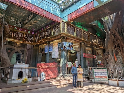 Swami Samarth Maharaj Temple Solapur