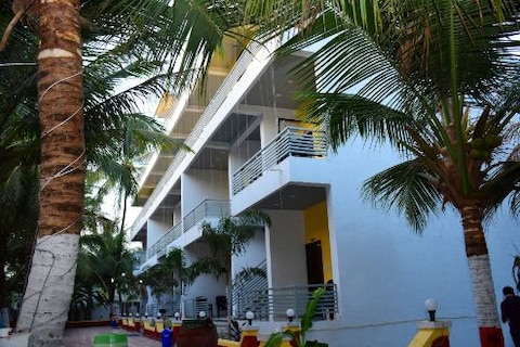Bhalkeshwar Villa & Resort