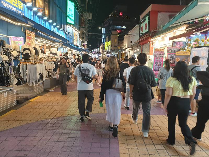 Hongdae_Seoul_3