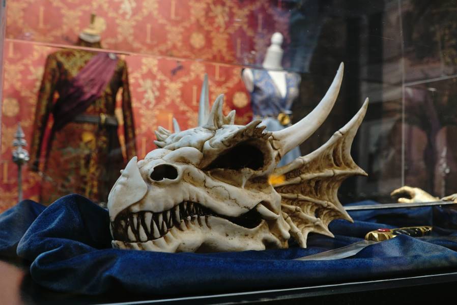 Split_Game_of_Thrones_Museum_5
