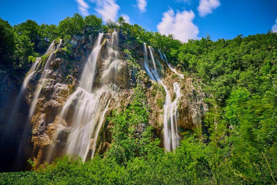 Split_Plitvice_Lakes_National_Park_4