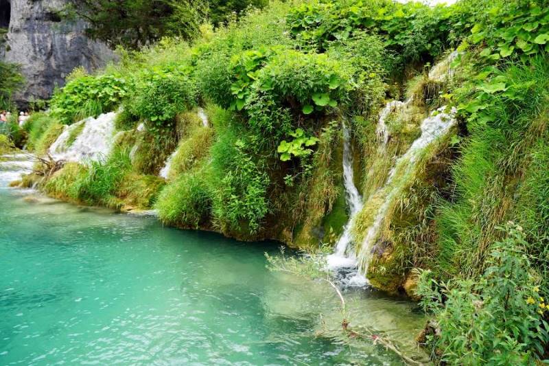 Split_Plitvice_Lakes_National_Park_9