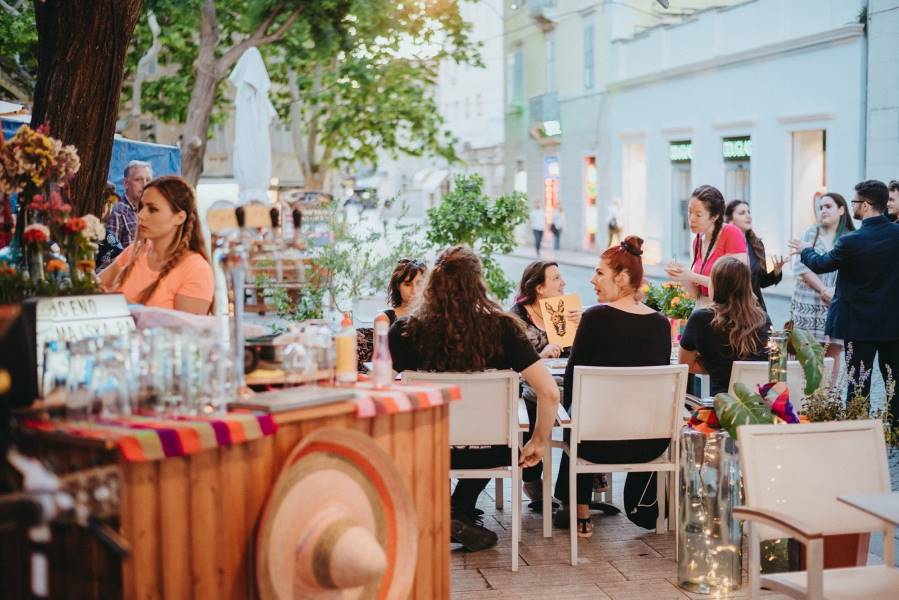 Split_To_Je_Tako_Mexican_Restaurant_1