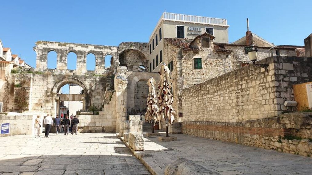 Split_Peoples_Squares_5