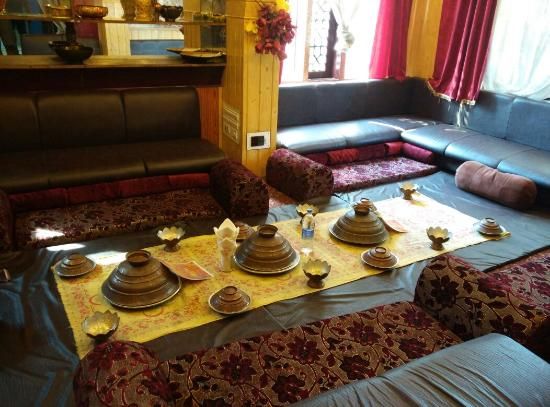 srinagar_mughal_darbar_3