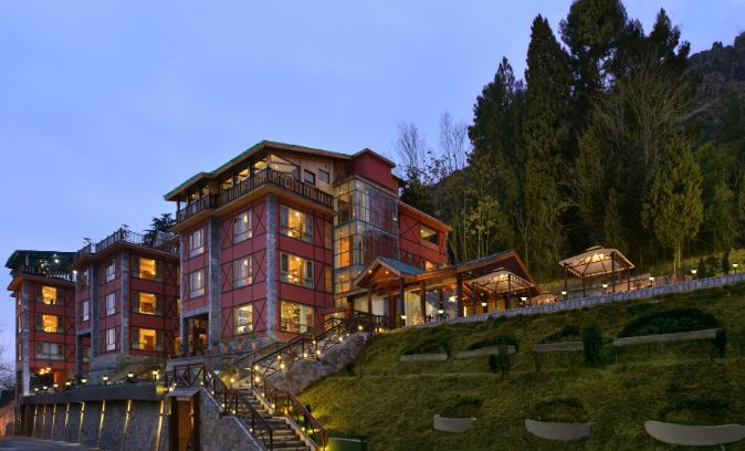 srinagar_rk_sarovar_portico_1