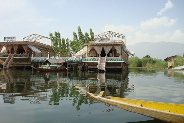 srinagar_the_chinar_garden_5