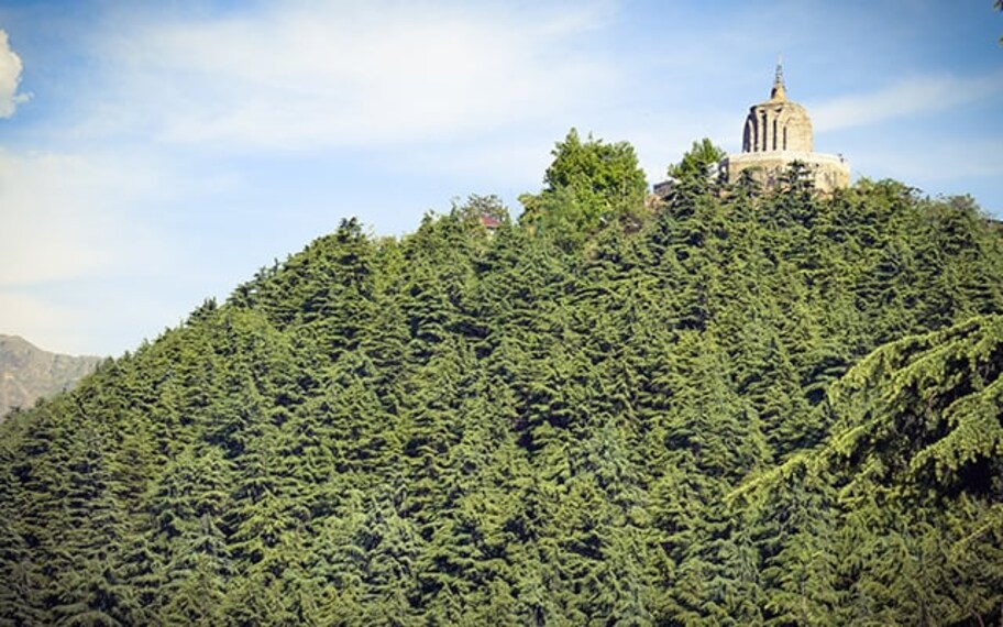 Shankaracharya hill takhtisuleiman srinagar landscape Image