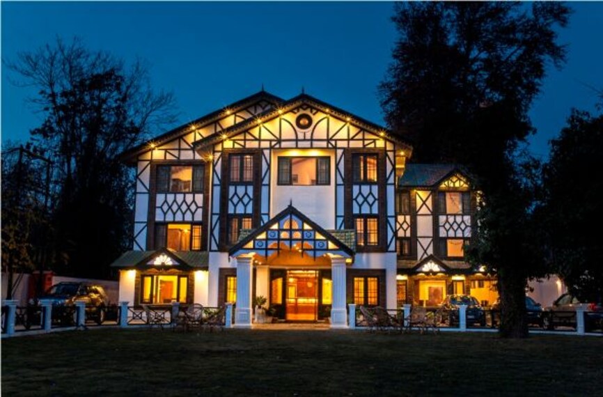 srinagar_lemon_tree_hotel_2