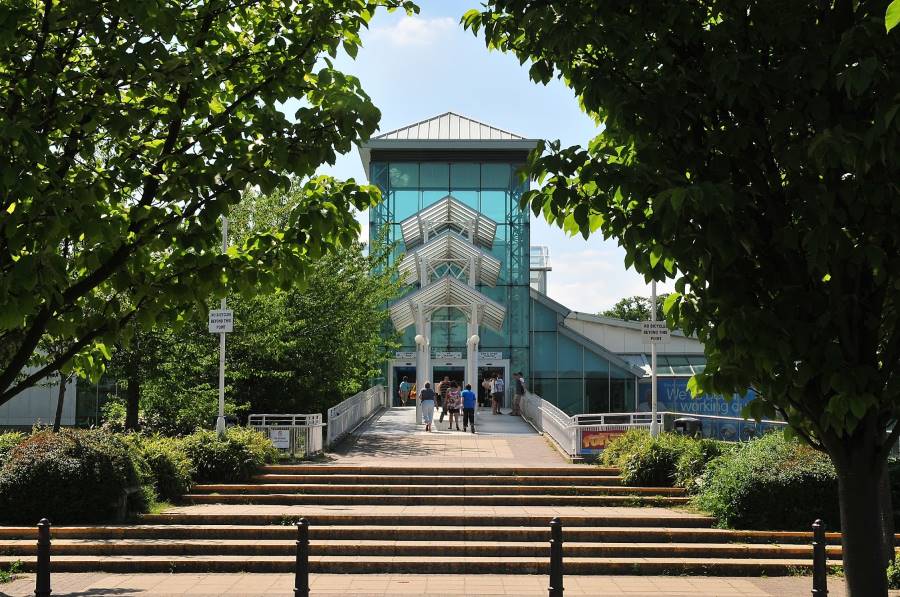 Surrey_Guildford_Spectrum_1