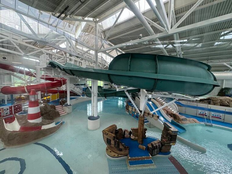 Surrey_Guildford_Spectrum_3