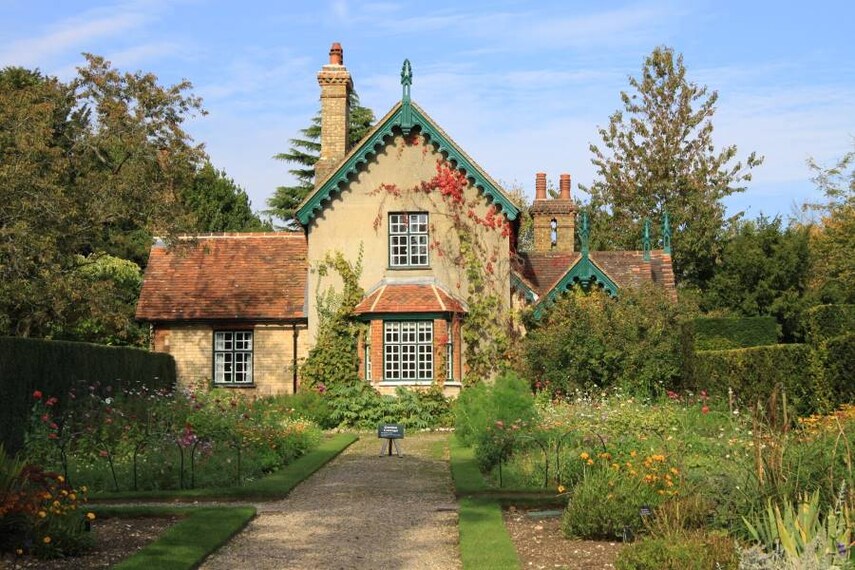 Surrey_Polesden_Lacey_2