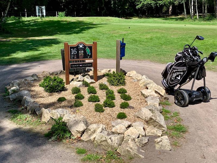 Surrey_Silvermere_Golf_and_Leisure_10