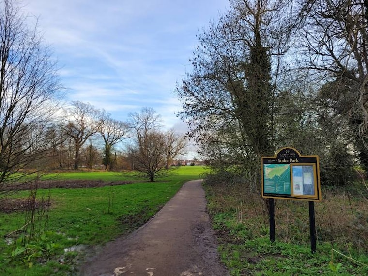 Surrey_Stoke_Park_6