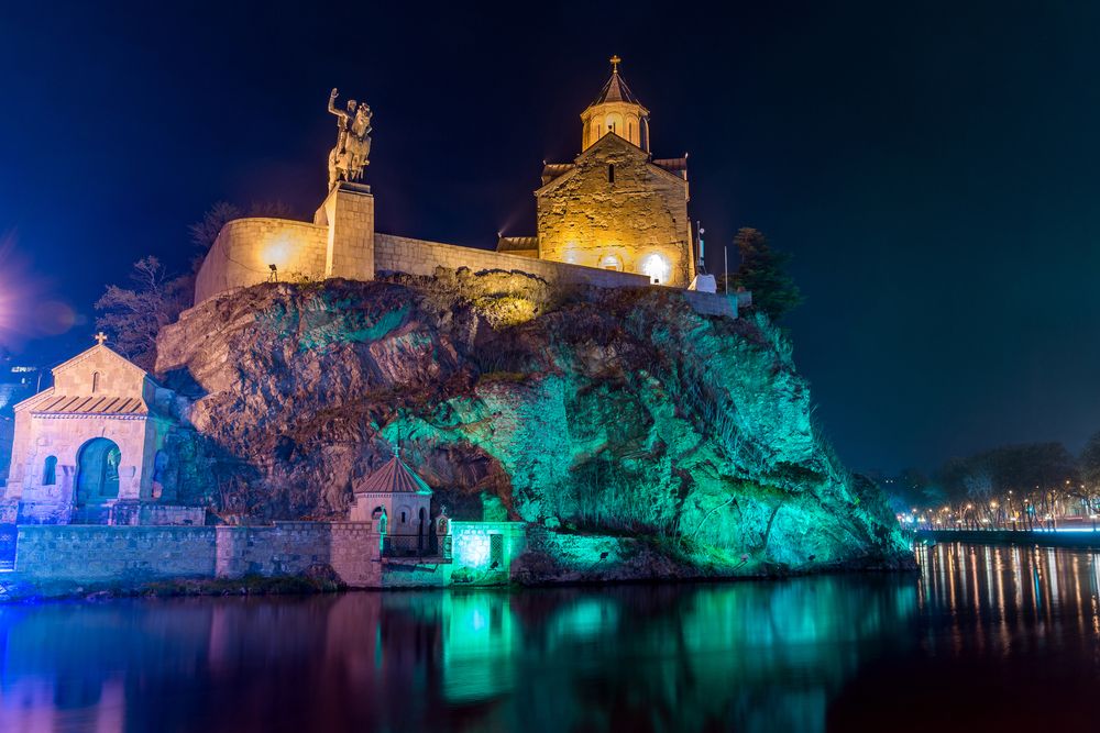 Metekhi_St_Virgin_Church_3