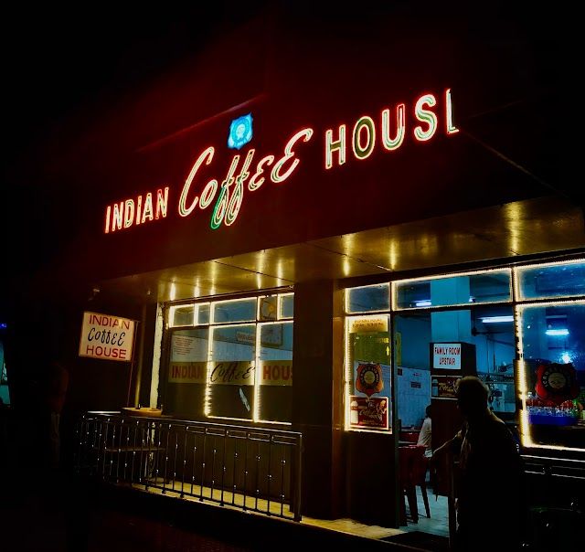 Indian_coffee_house_1