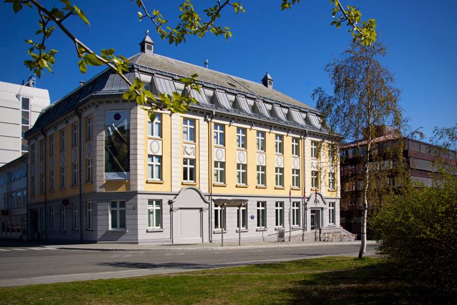 Tromso_Northern_Norwegian_Art_Museum_2