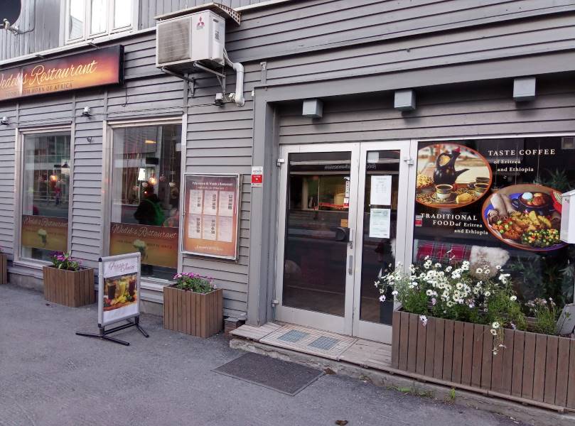 Tromso_Wedebs_Restaurant_1