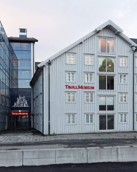 Tromso_Troll_Museum_1
