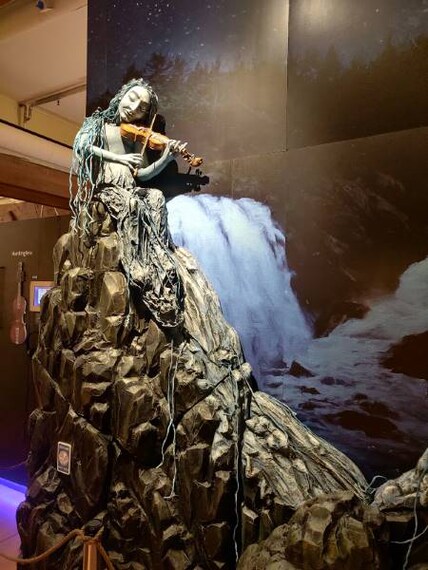 Tromso_Troll_Museum_4