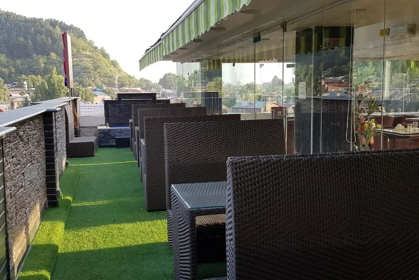 Anantnag_Hotel_bliss_2