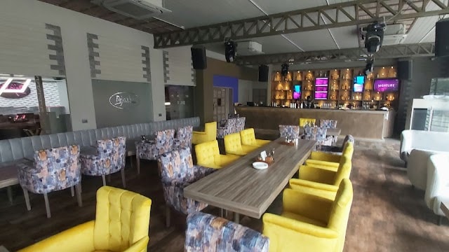 Bareilly_Deja_vu_lounge_1
