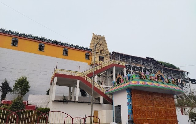 Bhadrachalam_Sri_seeta_ramachandra_swami_temple_2