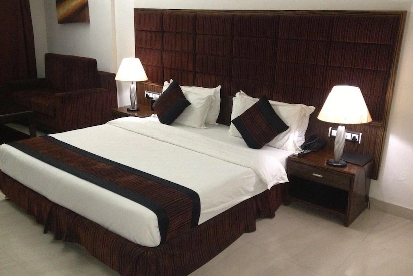 Bharuch_Hotel_kohinoor_2