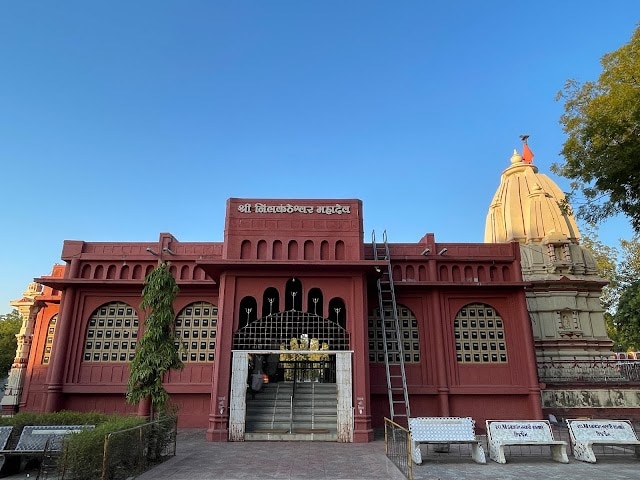Bharuch_Nilkantheshwar_temple_1