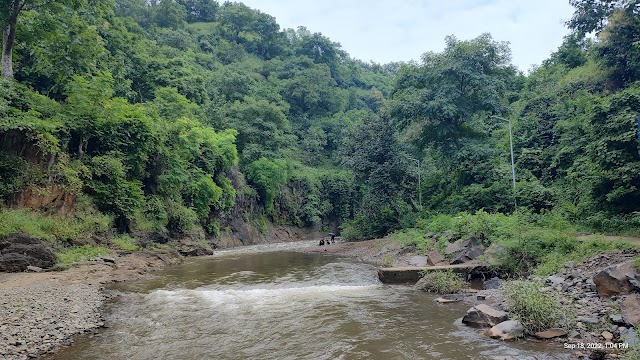 Bharuch_Zarwani_waterfall_3