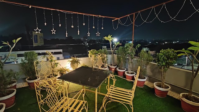 Bhilwara_The_spice_garden_restaurant_1
