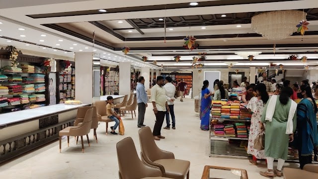 Chandrapur_Shri_varasiddhi_shopping_mall_2