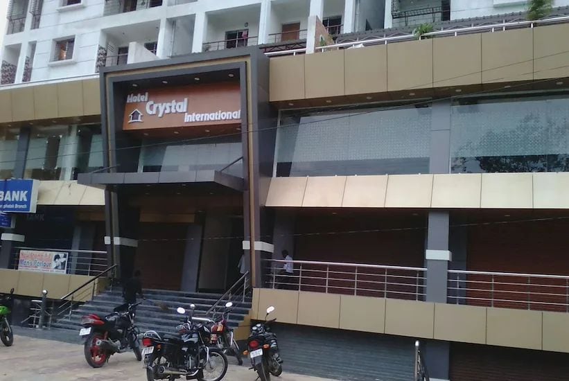 Dhanbad_Hotel_crystal_international_1
