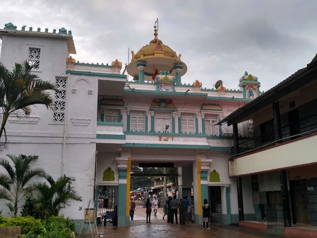 Dharwad_Ulavi_channabasaveshwara_temple_1
