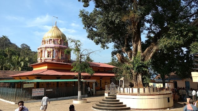 Dharwad_Ulavi_channabasaveshwara_temple_2