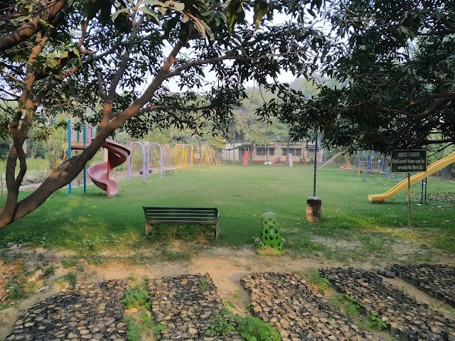 Etawah_Etawah_company_garden_3