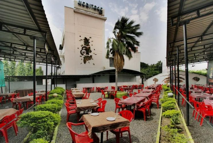 Gulbarga_Hotel_heritage_inn_2