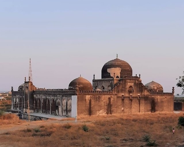 Gulbarga_Jama_masjid_2